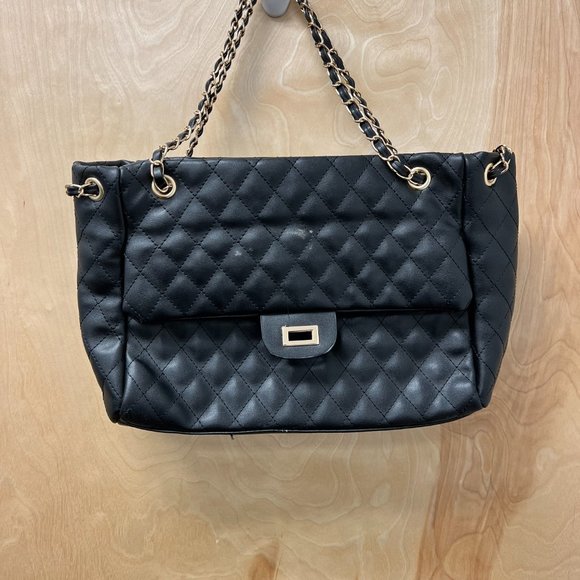 BooHoo Black Quilted Purse/Shoulder Bag  - SHIPS FAST💨✅ - Picture 1 of 3